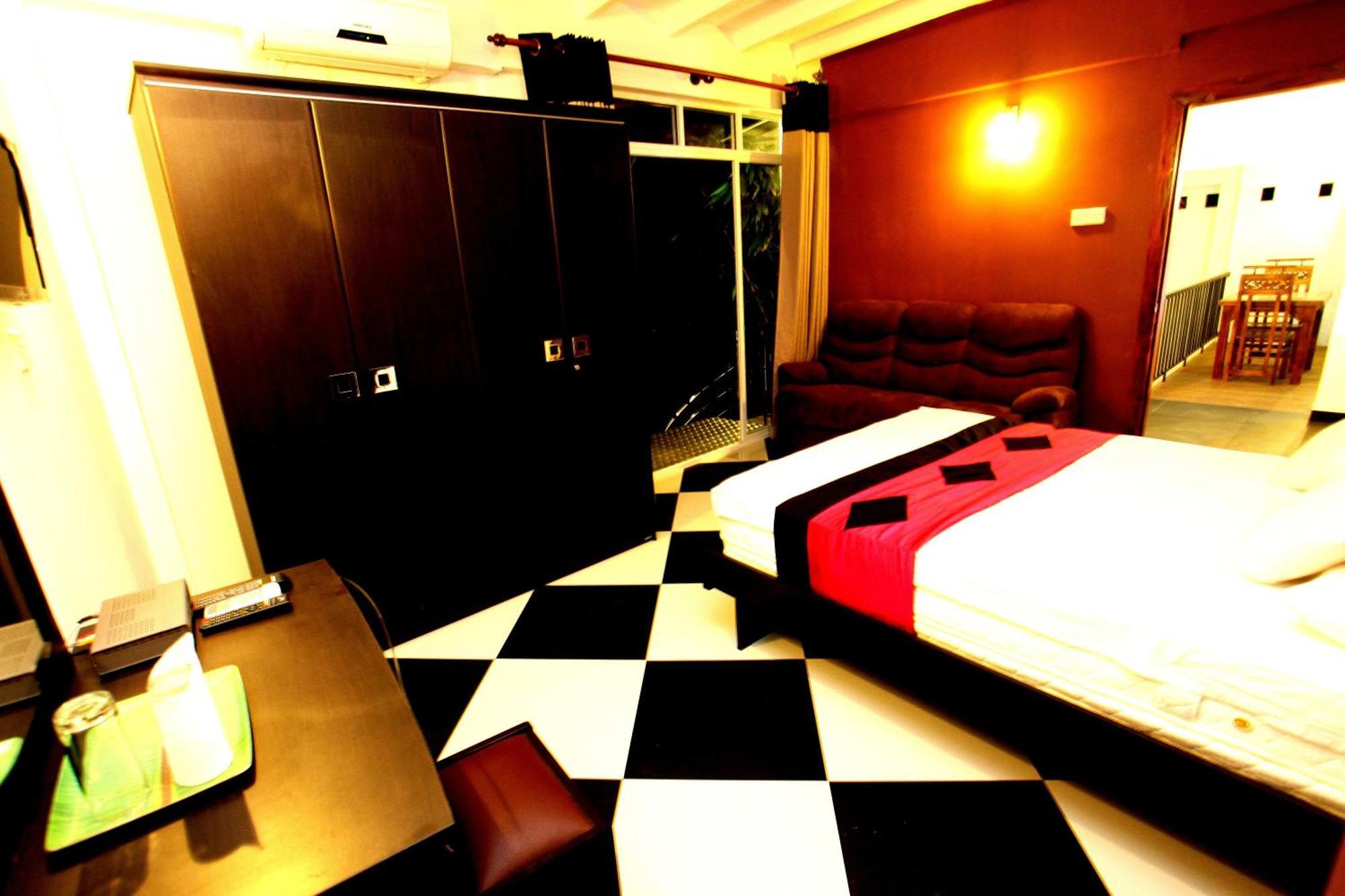 Oak Residencies Villa คิริบัทโกดา ห้อง รูปภาพ
