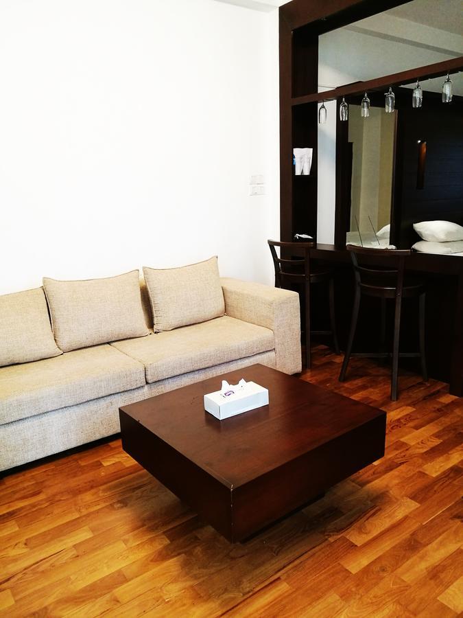 Oak Residencies Villa คิริบัทโกดา ภายนอก รูปภาพ