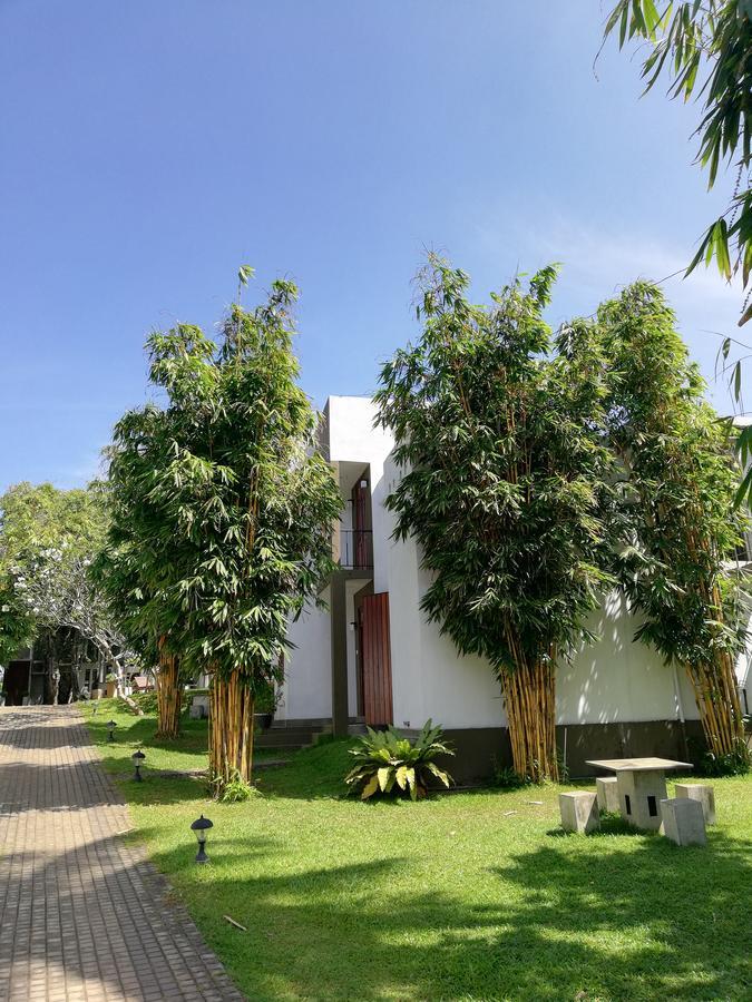 Oak Residencies Villa คิริบัทโกดา ภายนอก รูปภาพ