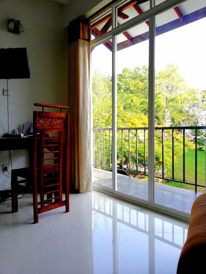 Oak Residencies Villa คิริบัทโกดา ภายนอก รูปภาพ
